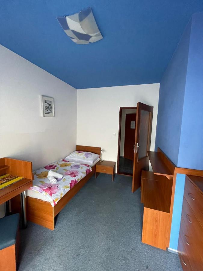 Apartmany, Penzion, Wellness U Zlate Rybky Vyskov Bagian luar foto